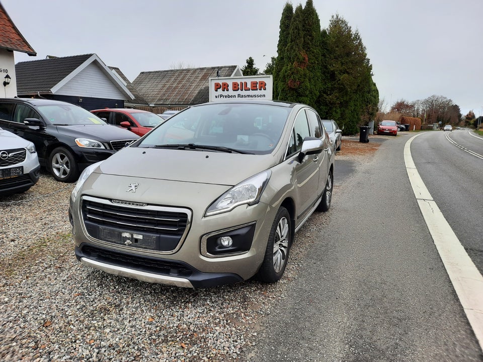 Peugeot 3008 1,2 e-THP 130 Allure 5d