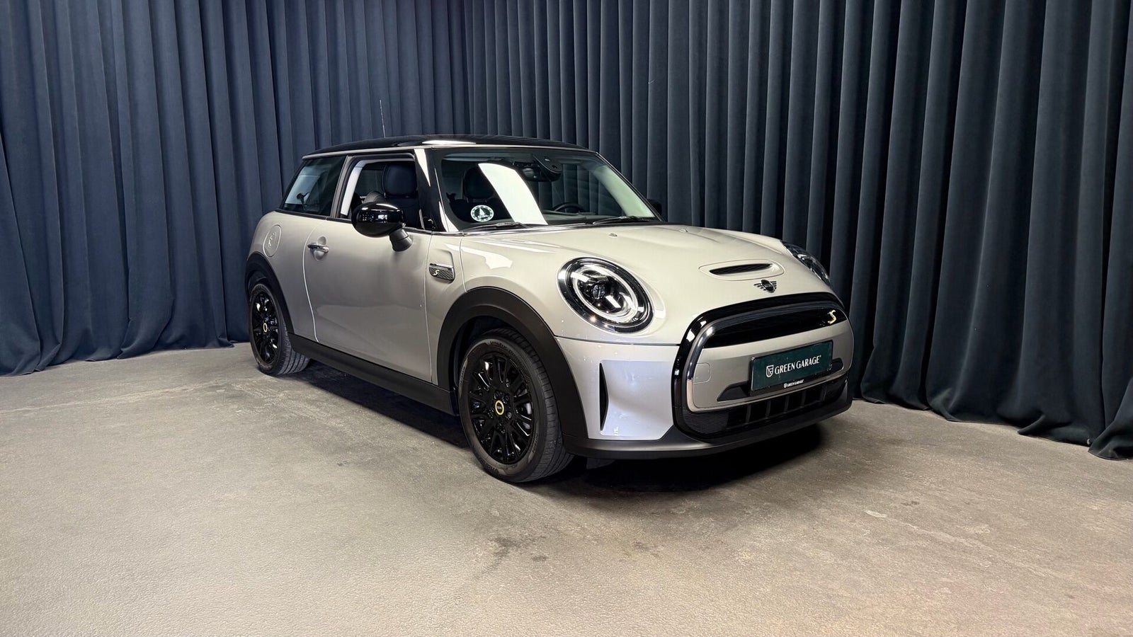 MINI Cooper SE Classic Trim 3d