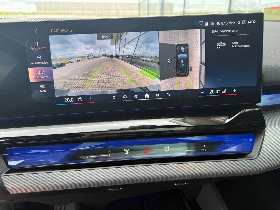 BMW i5 eDrive40 Touring Supercharged 5d