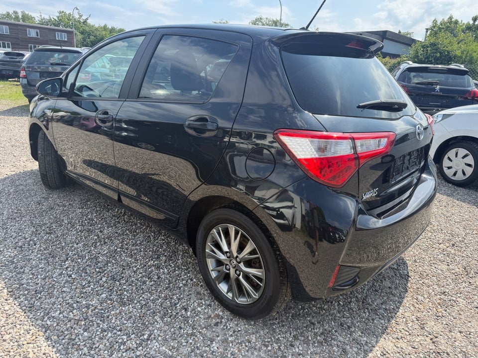 Toyota Yaris 1,5 Hybrid H2 Premium e-CVT 5d