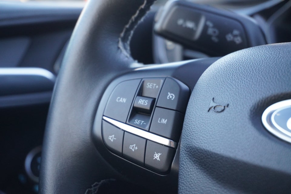 Ford Fiesta 1,0 EcoBoost Titanium 5d