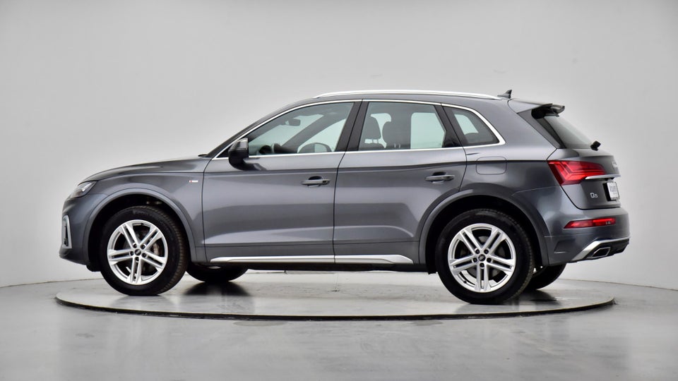 Audi Q5 50 TFSi e S-line quattro S-tr. 5d