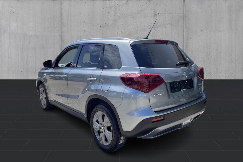 Suzuki Vitara 1,4 mHybrid Active 5d