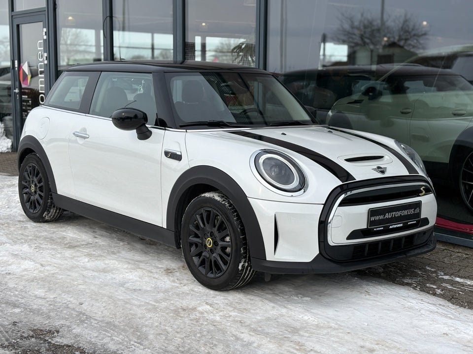 MINI Cooper SE Edition Premium Plus 3d