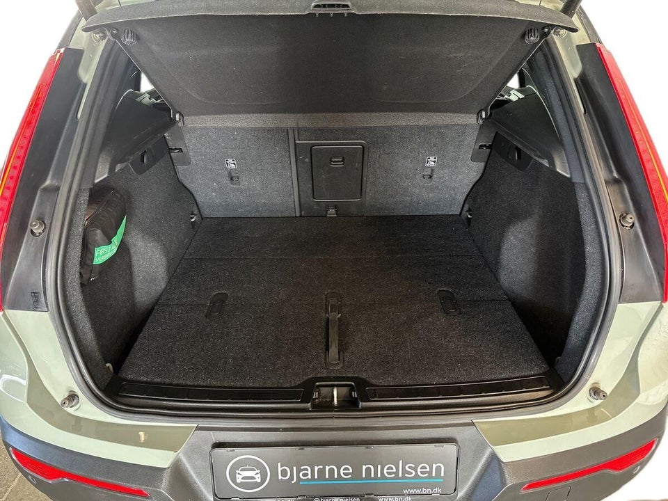 Volvo XC40 P6 ReCharge Pro 5d