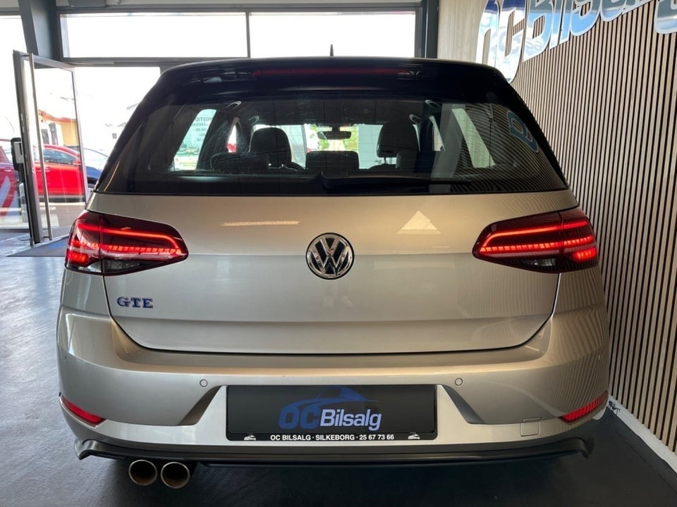 VW Golf VII 1,4 GTE DSG 5d