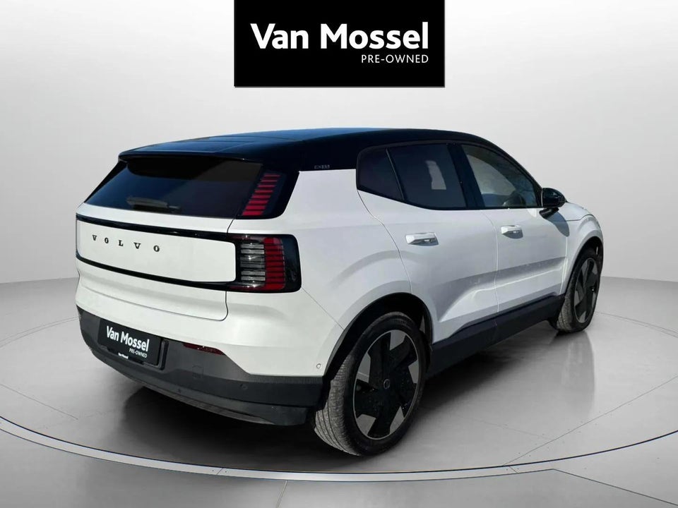 Volvo EX30 Extended Range Ultra 5d