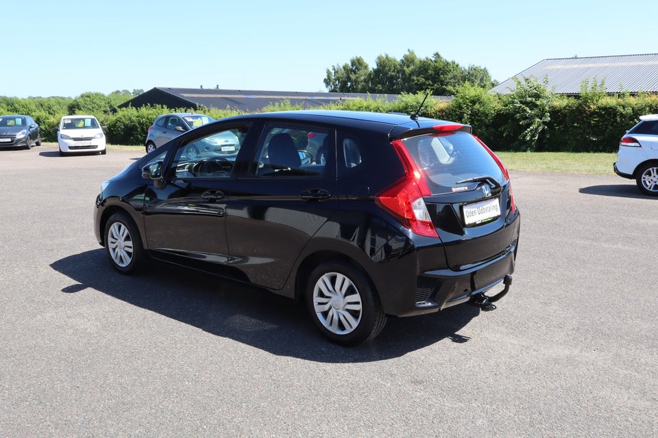 Honda Jazz 1,3 i-VTEC Elegance CVT 5d