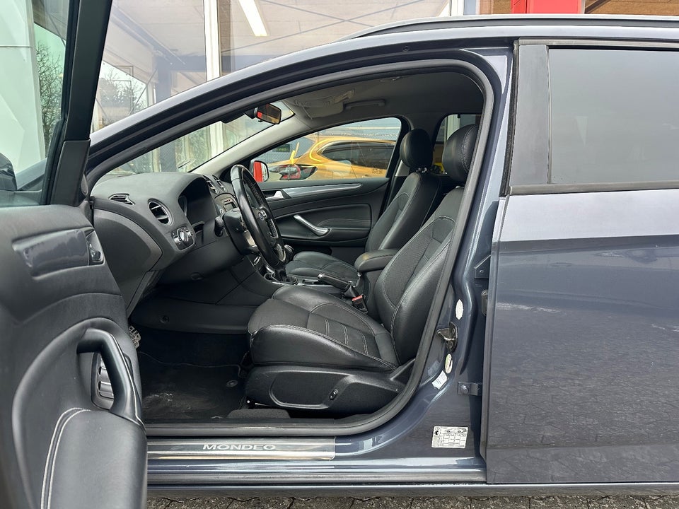 Ford Mondeo 2,0 TDCi 140 Titanium stc. 5d