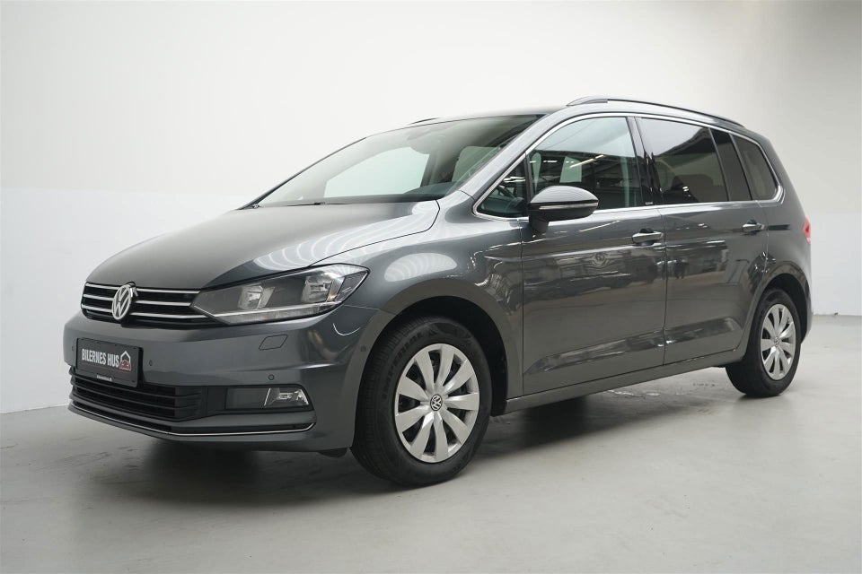 VW Touran 1,6 TDi 115 IQ.Drive DSG 7prs 5d