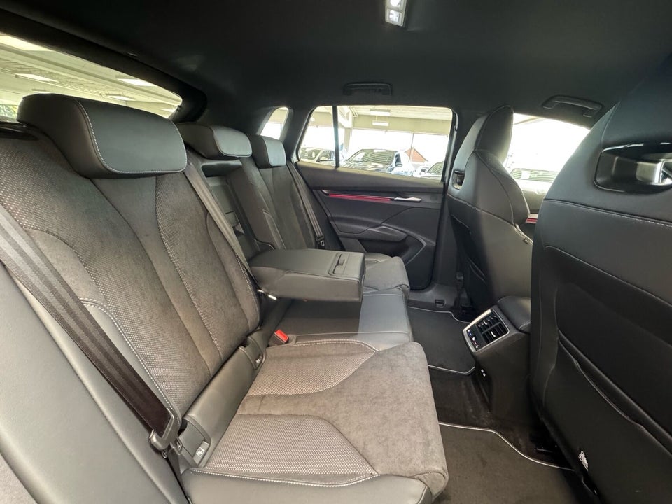 Skoda Elroq 85 iV Sportline 5d