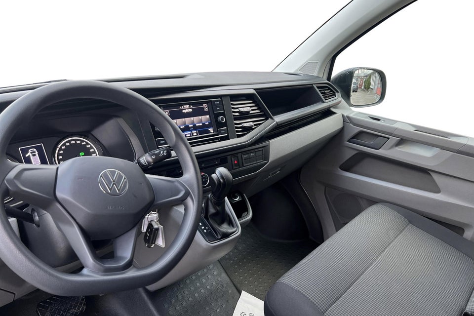 VW Transporter 2,0 TDi 150 Kassevogn DSG lang