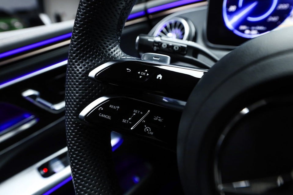 Mercedes EQE350+ SUV AMG Line Van 5d