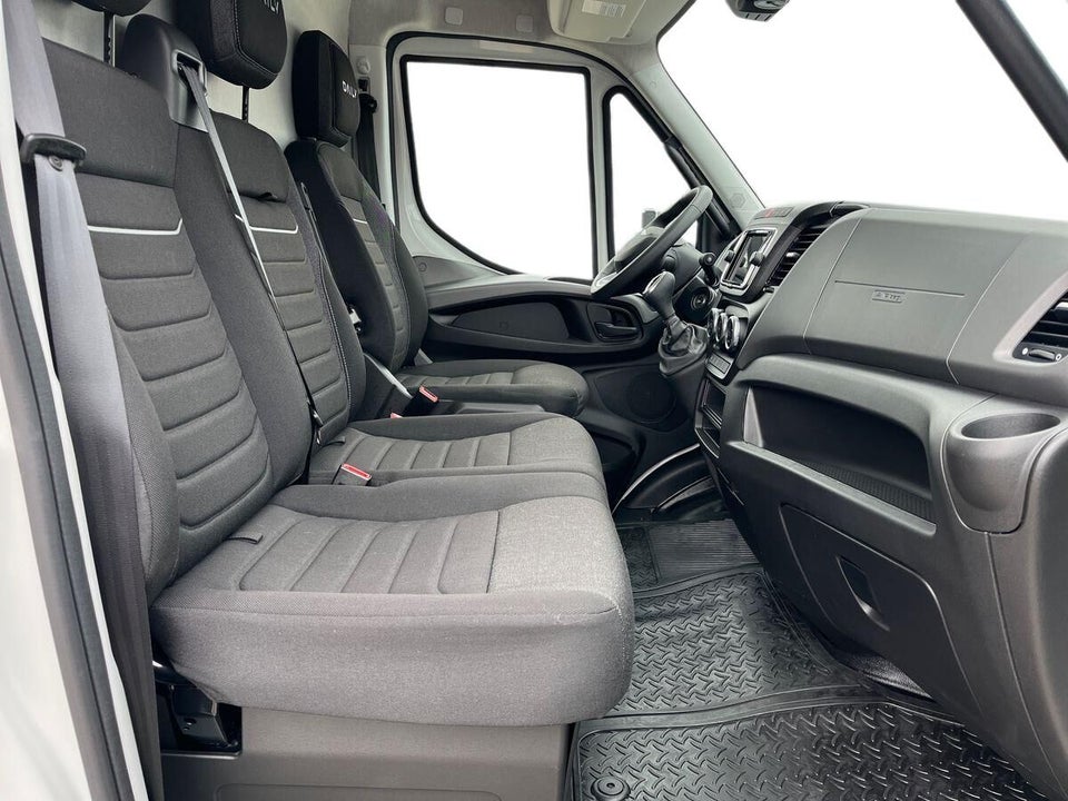 Iveco Daily 3,0 35S18 12m³ Van AG8