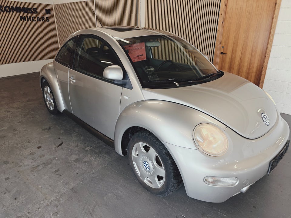 VW New Beetle 2,0 Highline 2d