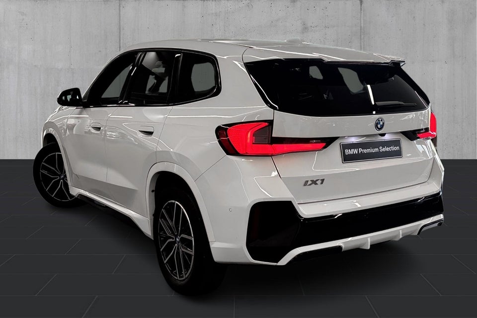 BMW iX1 eDrive20 M-Sport 5d