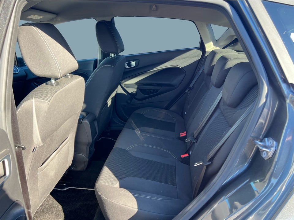 Ford Fiesta 1,0 EcoBoost Titanium 5d