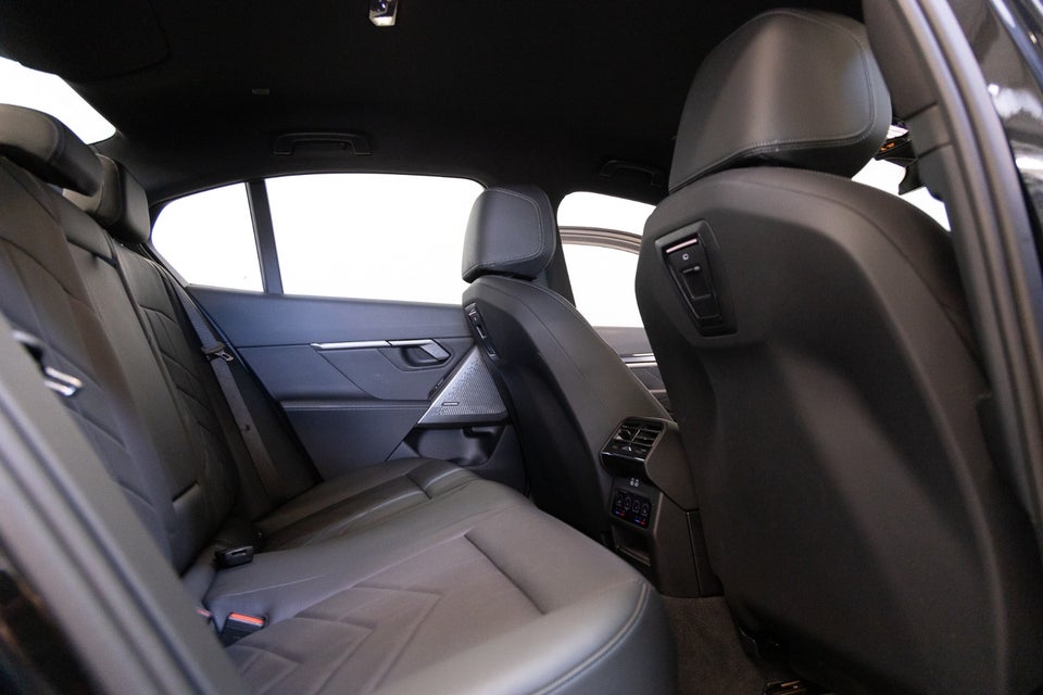 BMW i5 eDrive40 M-Sport 4d