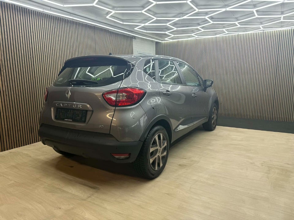 Renault Captur 1,5 dCi 90 Expression 5d