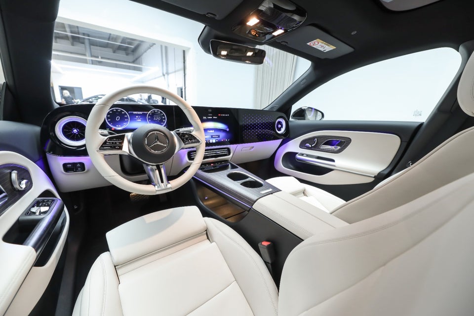 Mercedes CLA250+ EQ Progressive Premium 4d