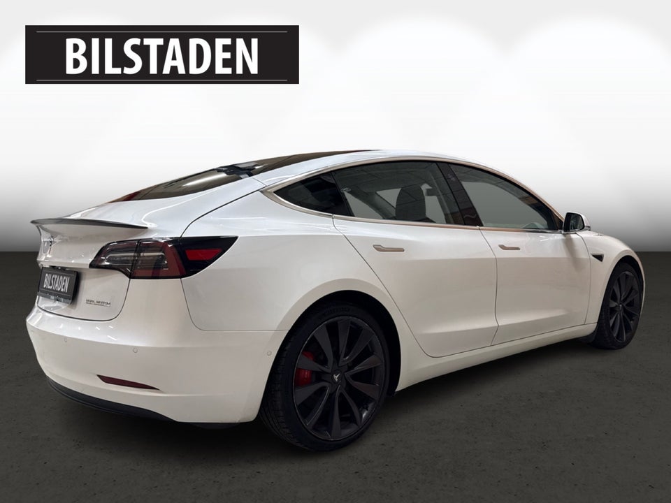 Tesla Model 3 Performance AWD 4d