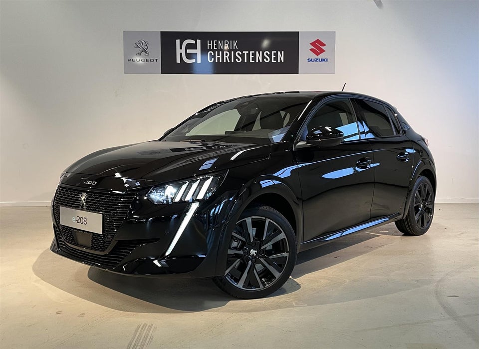 Peugeot e-208 50 GT Sky 5d