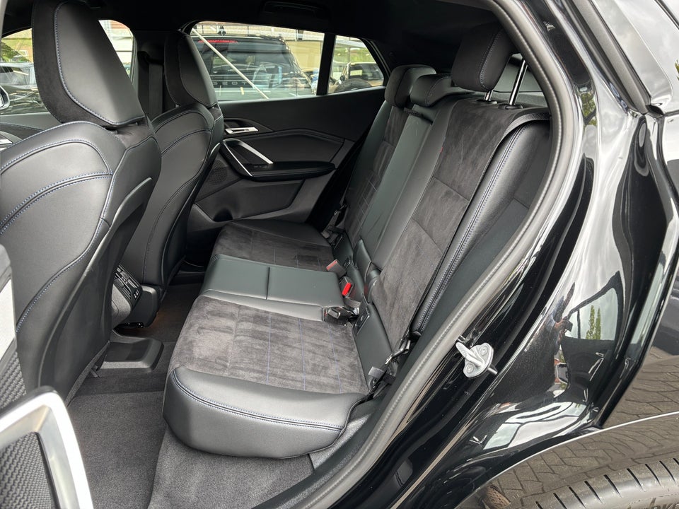 BMW iX2 eDrive20 Fully Charged M-Sport 5d