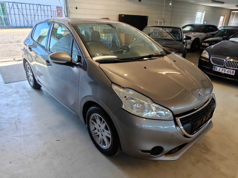Peugeot 208 1,4 HDi 68 Active 5d