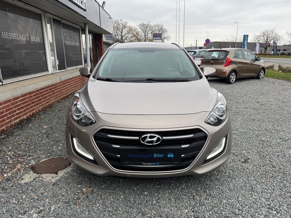 Hyundai i30 1,6 CRDi 110 Active+ CW 5d