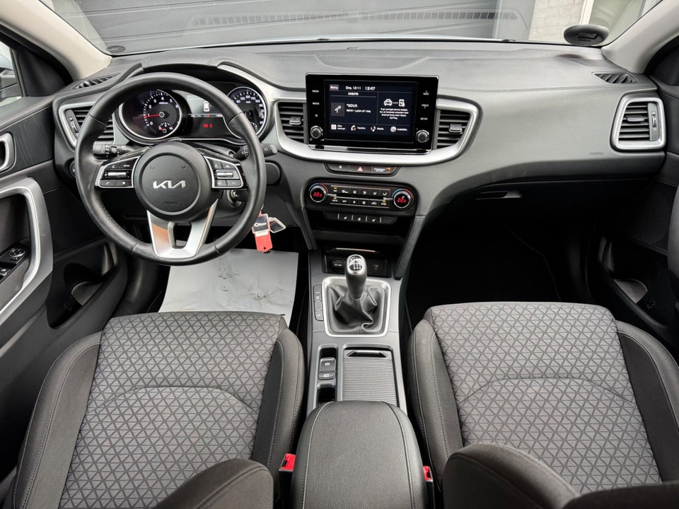 Kia Ceed 1,5 T-GDi Prestige SW 5d