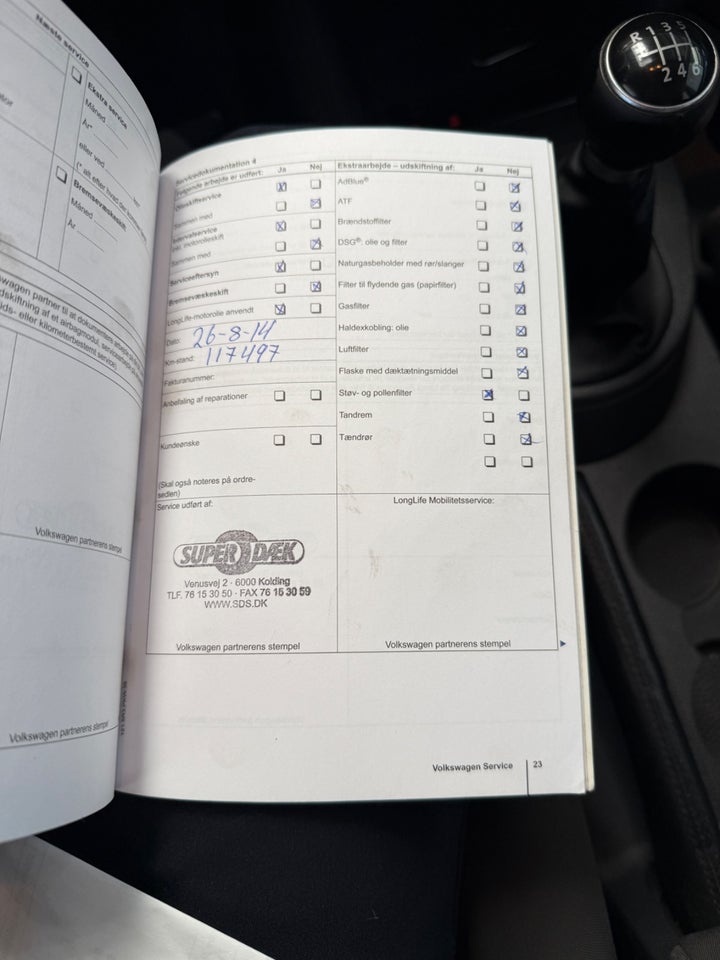 VW Touran 1,6 TDi 105 Trendline 7prs 5d