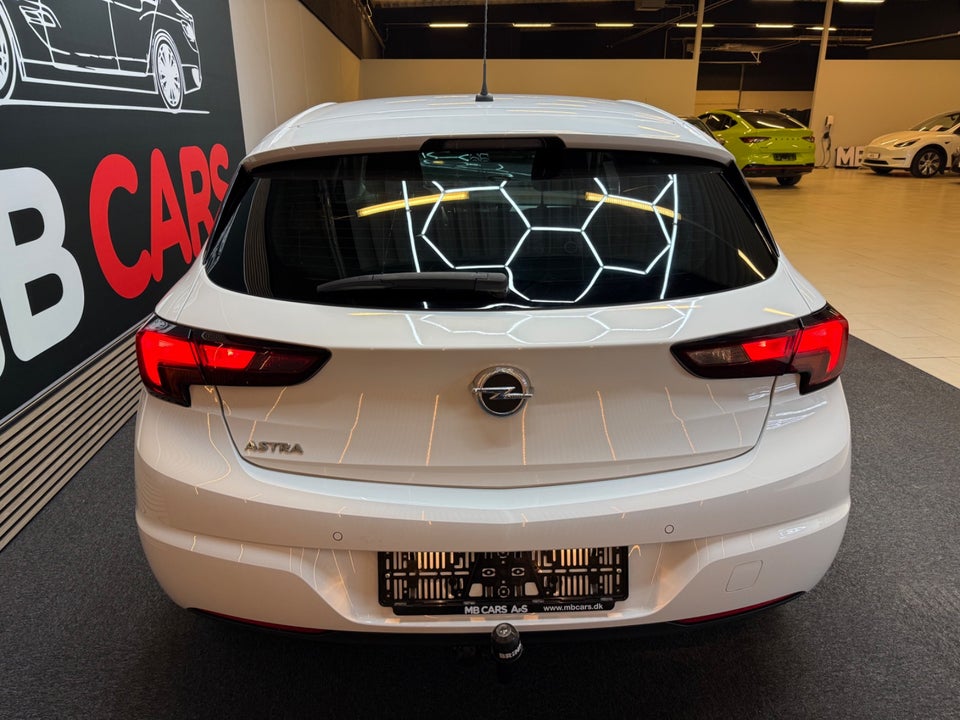 Opel Astra 1,4 T 150 Impress 5d