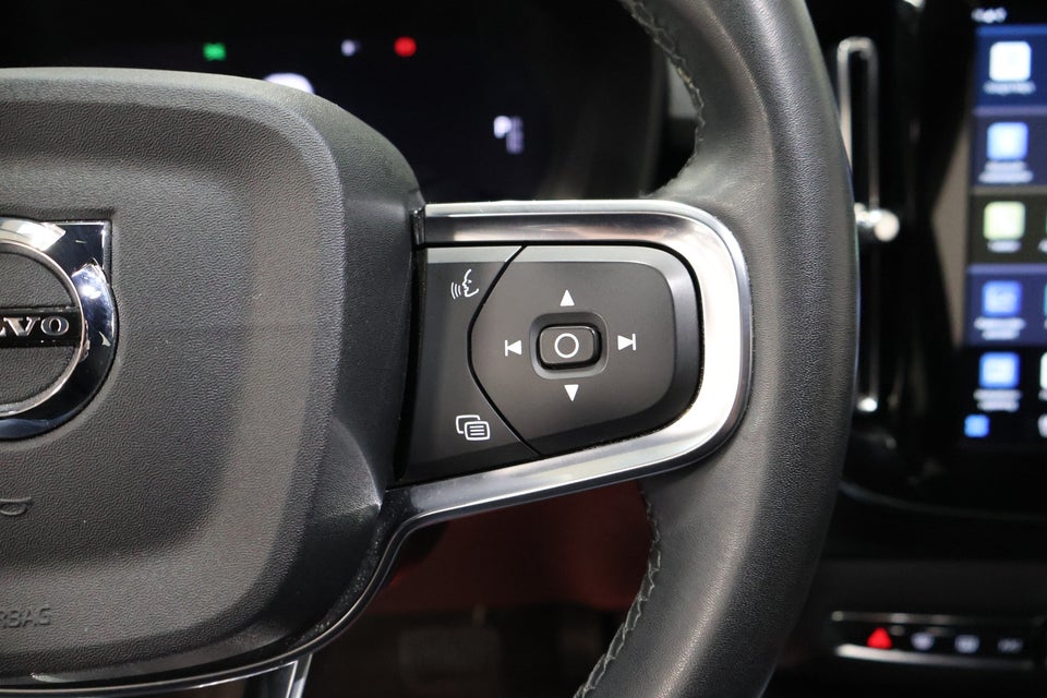 Volvo XC40 P6 ReCharge Core 5d