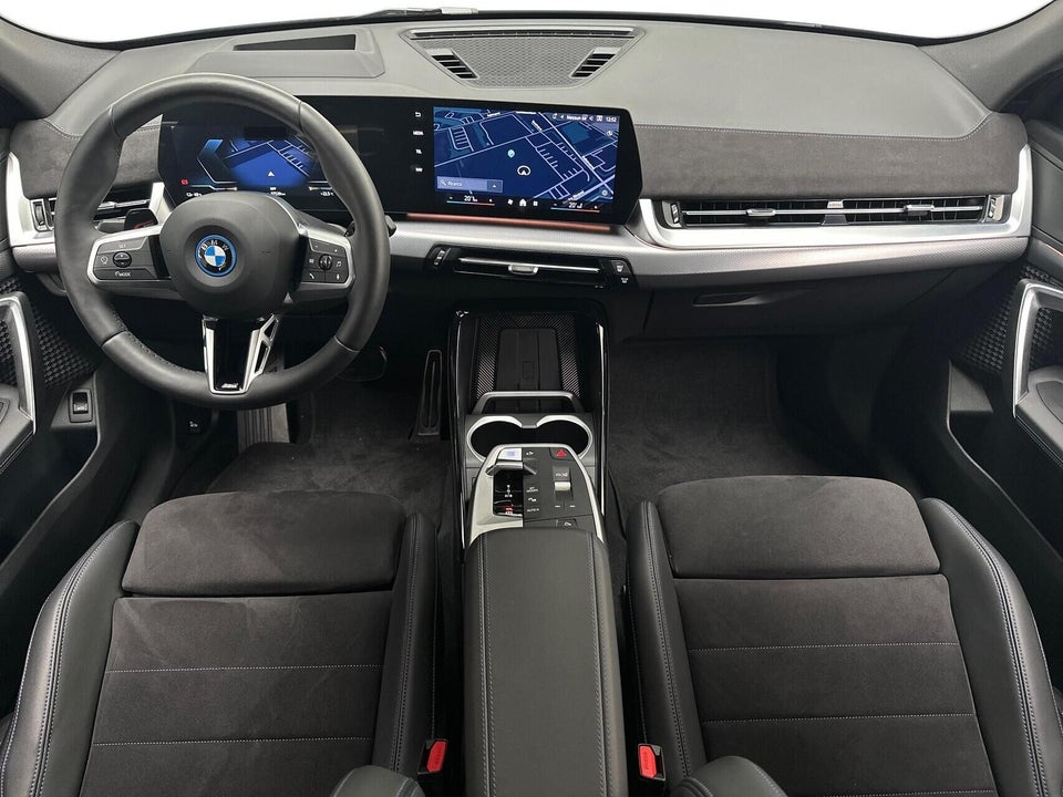 BMW iX2 xDrive30 M-Sport 5d