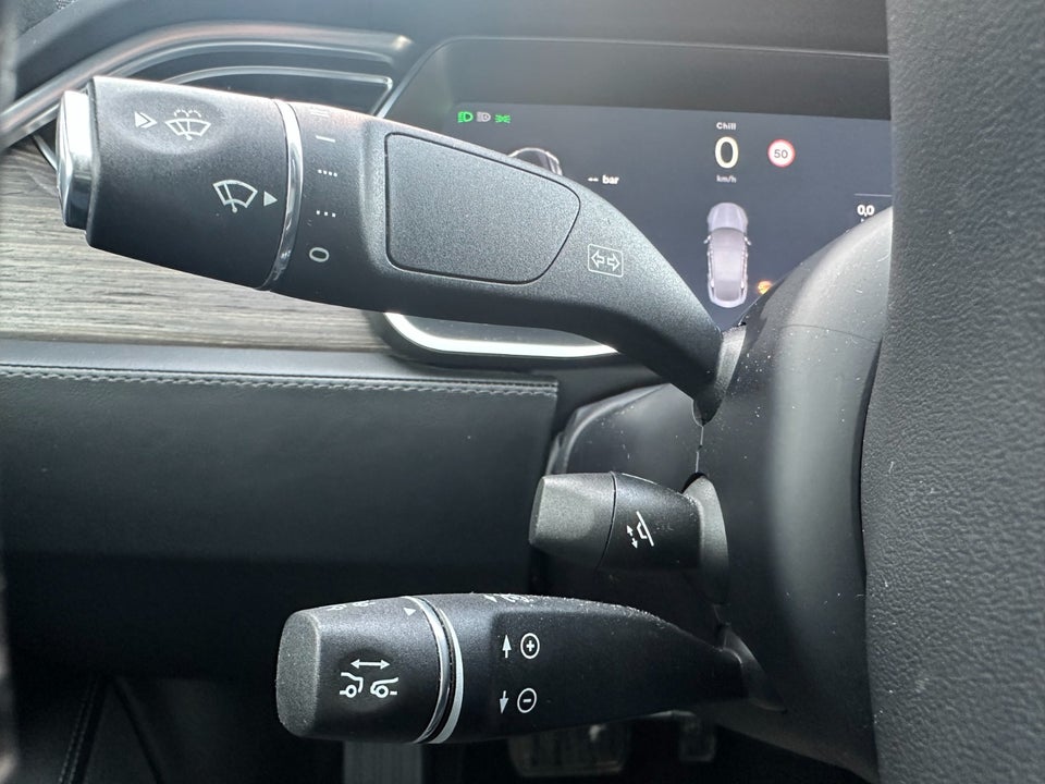 Tesla Model S 90D 5d