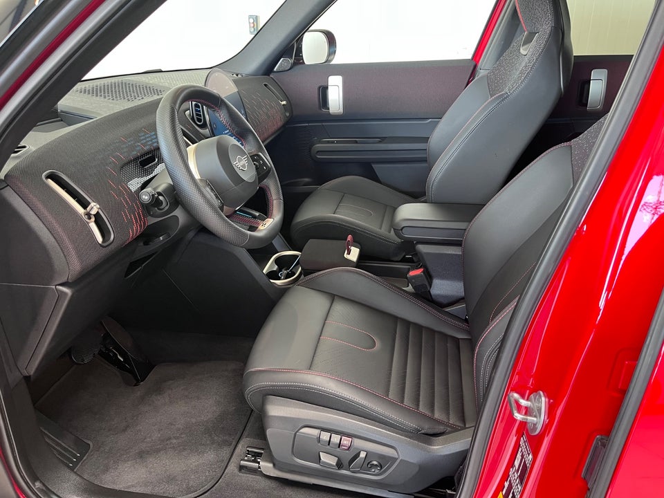 MINI Countryman SE JCW Trim XL ALL4 5d