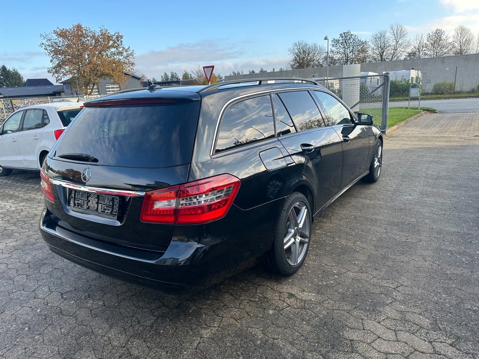 Mercedes E200 2,2 CDi Avantgarde stc. aut. BE 5d