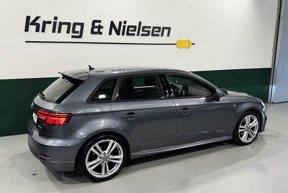Audi A3 35 TFSi Sport Limited Sportback S-tr. 5d