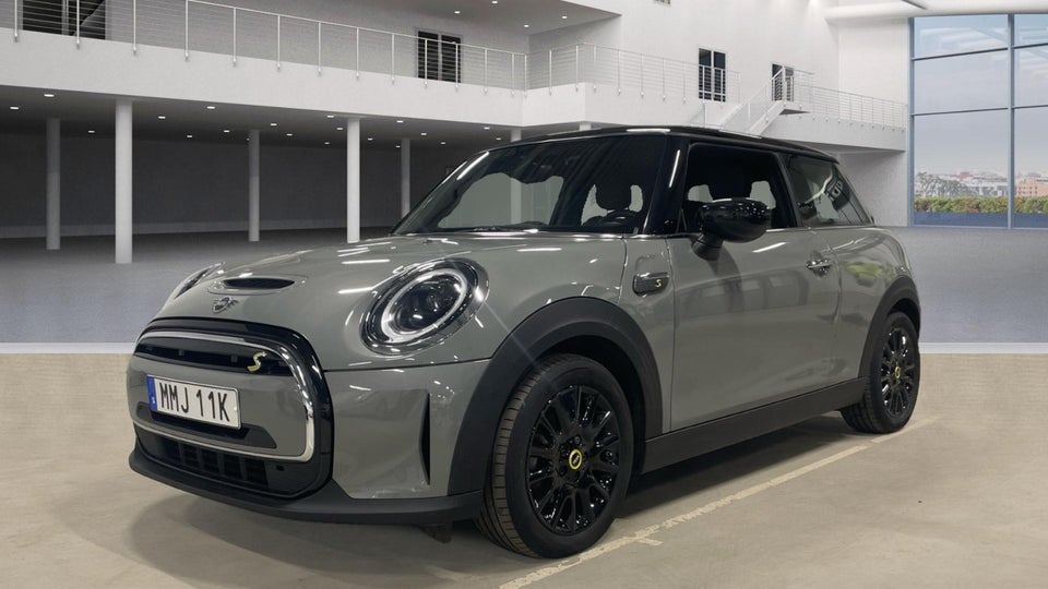 MINI Cooper SE Essential 3d