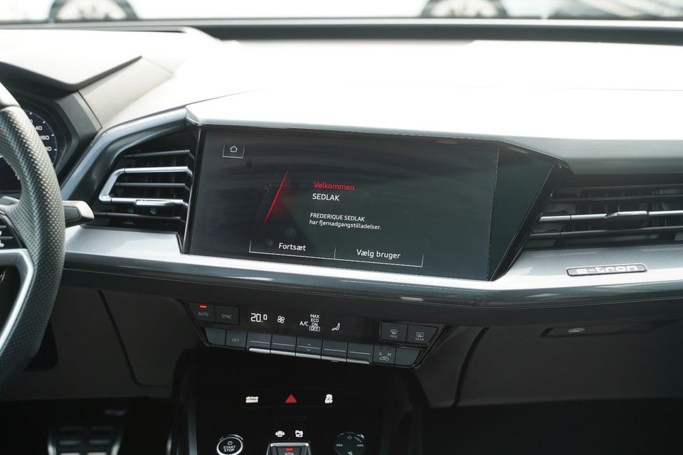 Audi Q4 e-tron 40 S-line Sportback 5d