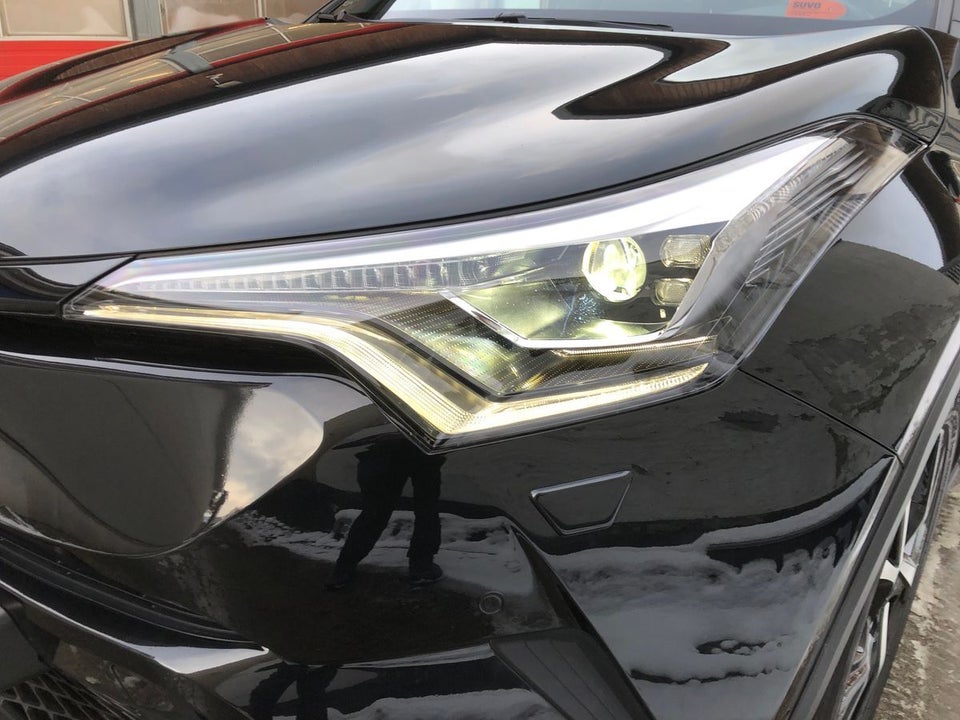 Toyota C-HR 1,8 Hybrid C-LUB Premium CVT 5d