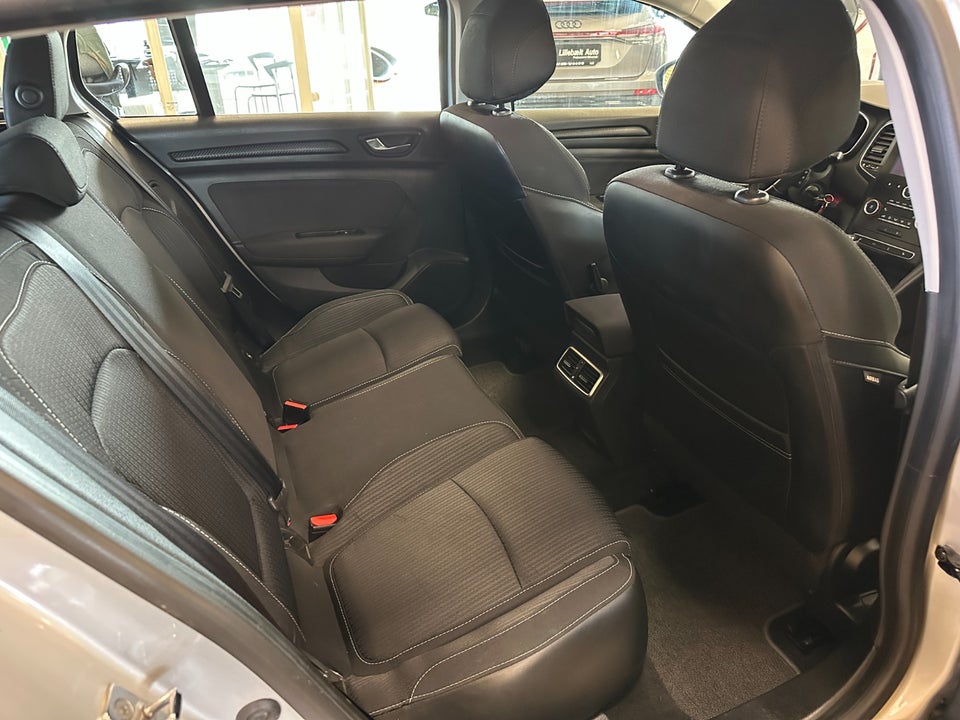 Renault Megane IV 1,5 dCi 110 Zen Sport Tourer 5d