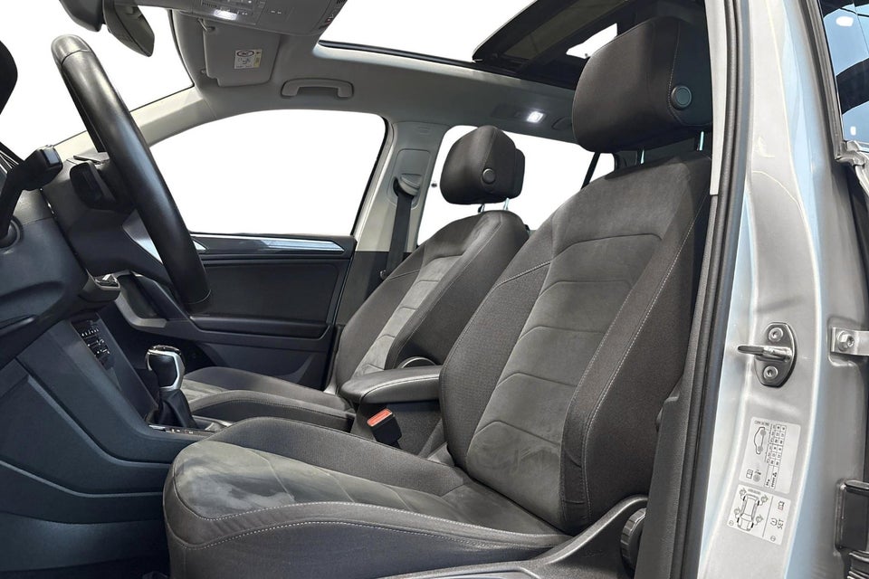 VW Tiguan 1,4 eHybrid Elegance DSG 5d