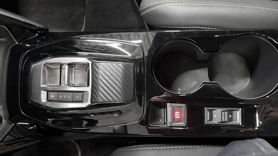 Peugeot e-208 50 GT 5d