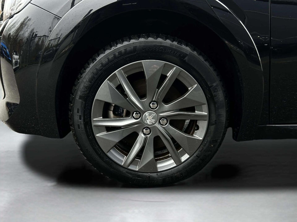 Peugeot e-208 50 Active Pack 5d