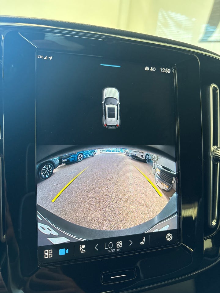 Volvo XC40 P6 ReCharge Plus 5d