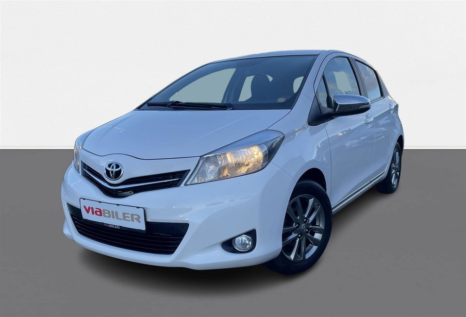 Toyota Yaris 1,3 VVT-i T2 Style 5d