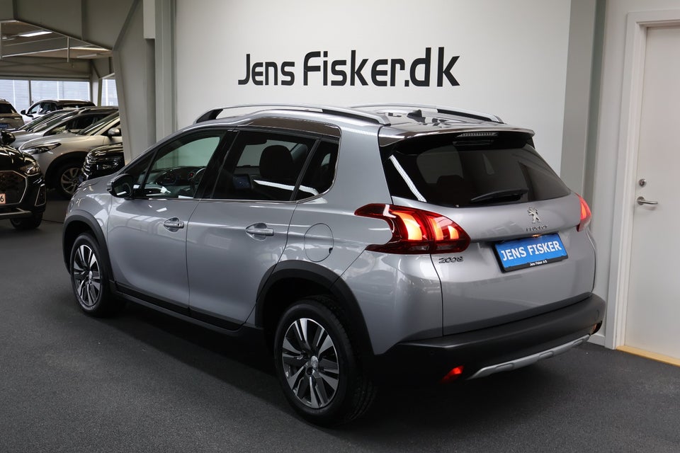 Peugeot 2008 1,5 BlueHDi 100 Allure Sky 5d