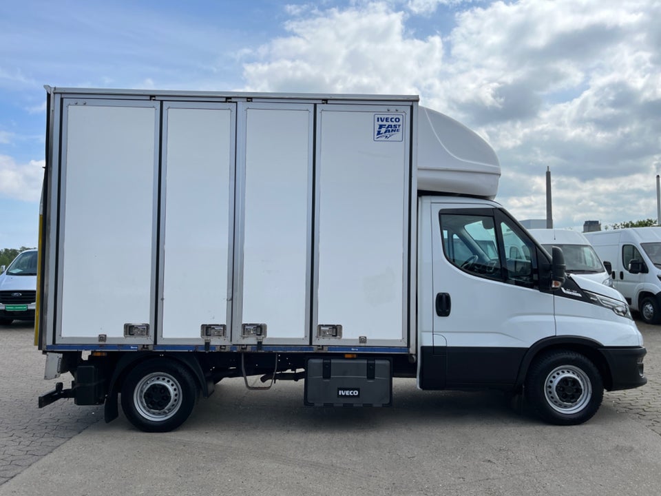 Iveco Daily 2,3 35S16 9m³ Van AG8