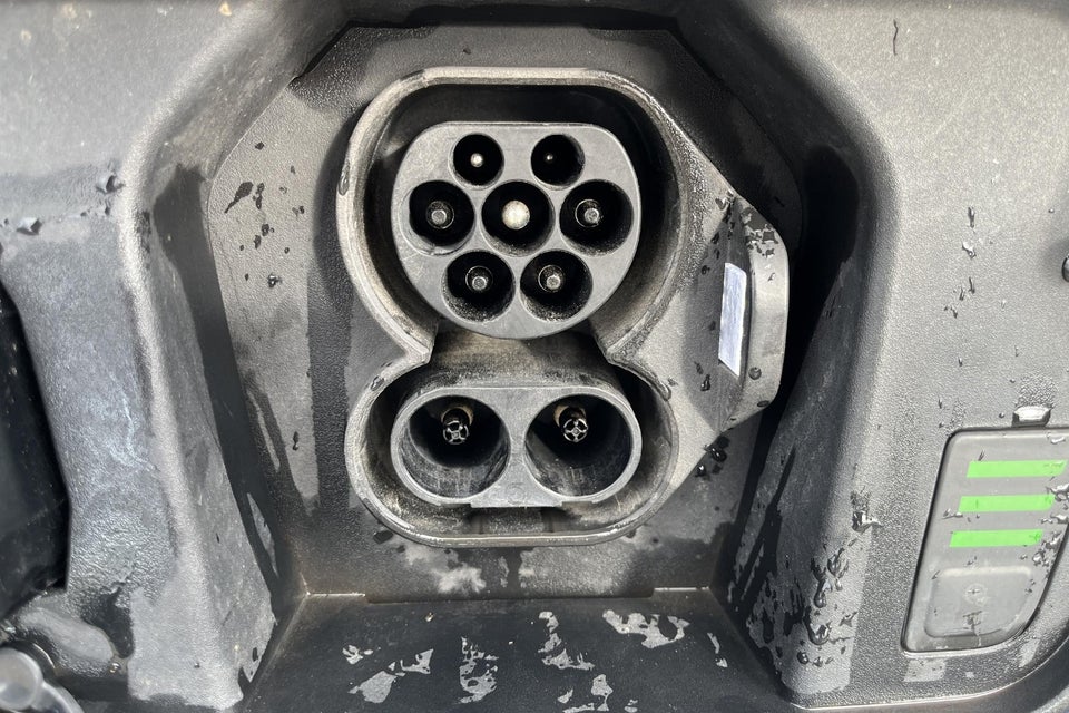 Kia Niro 64 EV Upgrade 5d